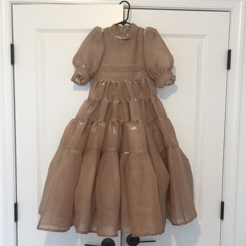 Girls blush tiered wedding gown size 6